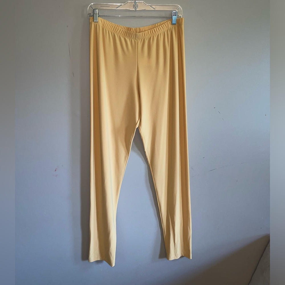 Sun Kim, mustard yellow pants for women. Size XL.